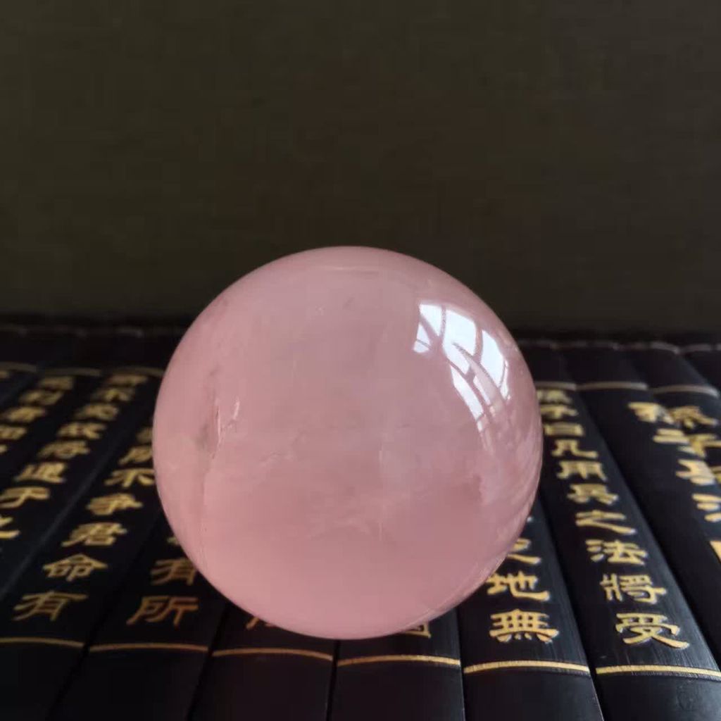 Bola kristal merah jambu, perhiasan, pengisaran kasar, serbuk jeli, serbuk bintang, bola kristal