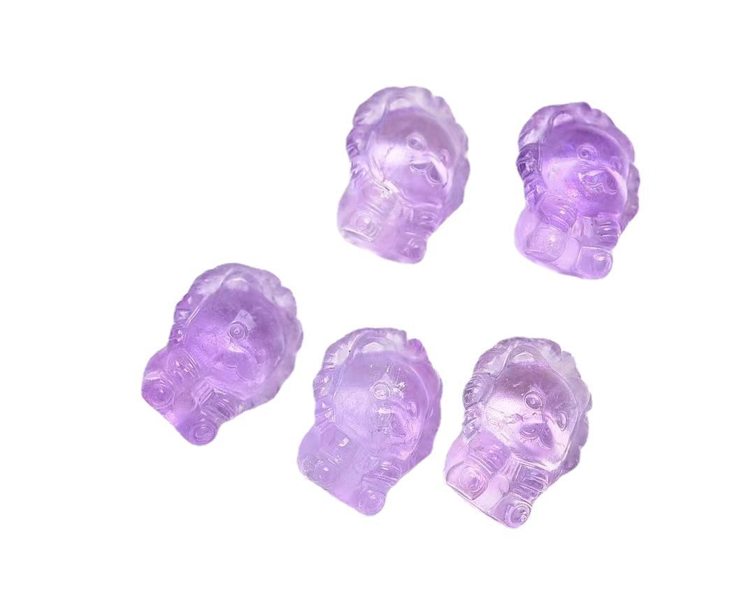 Natural amethyst, little lion pendant, fashion and exquisite, diy accessories, carving accessories, fresh jewelry, men and women