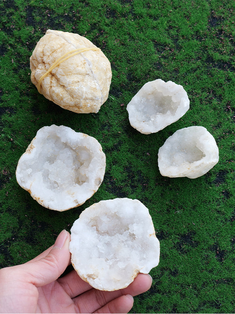 Runyangshi kristal asli akik kristal lubang cornucopia hiasan mineral koleksi standard kuarza batu permata pengajaran spesimen