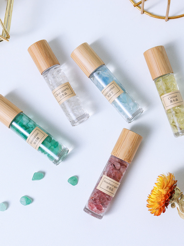 Natural white crystal crushed stone essential oil roller bottle sample perfume bottle portable sub-bottling ore specimen small ornament