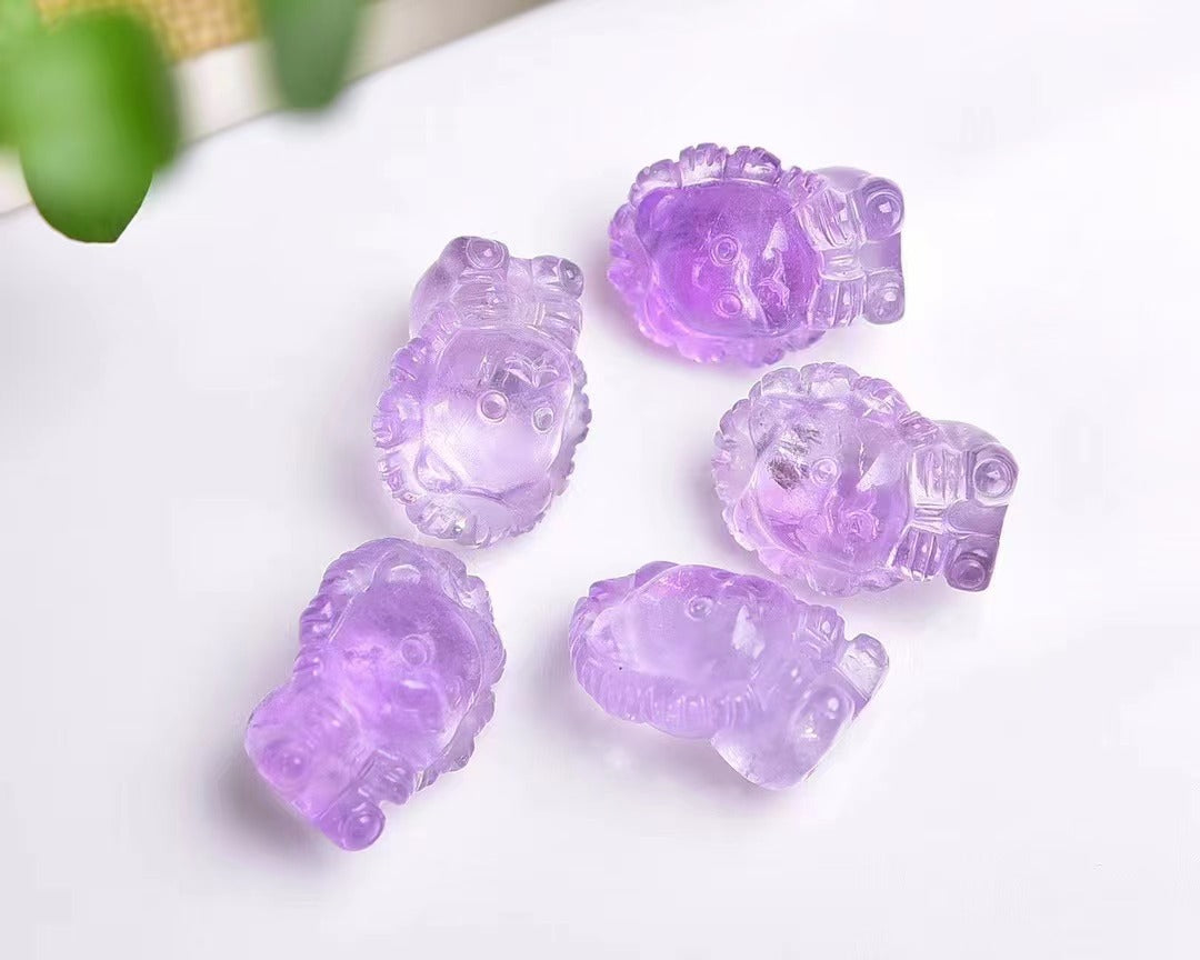 Natural amethyst, little lion pendant, fashion and exquisite, diy accessories, carving accessories, fresh jewelry, men and women