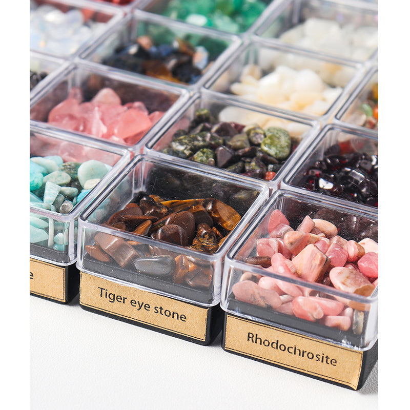 Natural crystal gravel ore specimen box rock mineral specimen decoration original stone crystal science teaching children's gift
