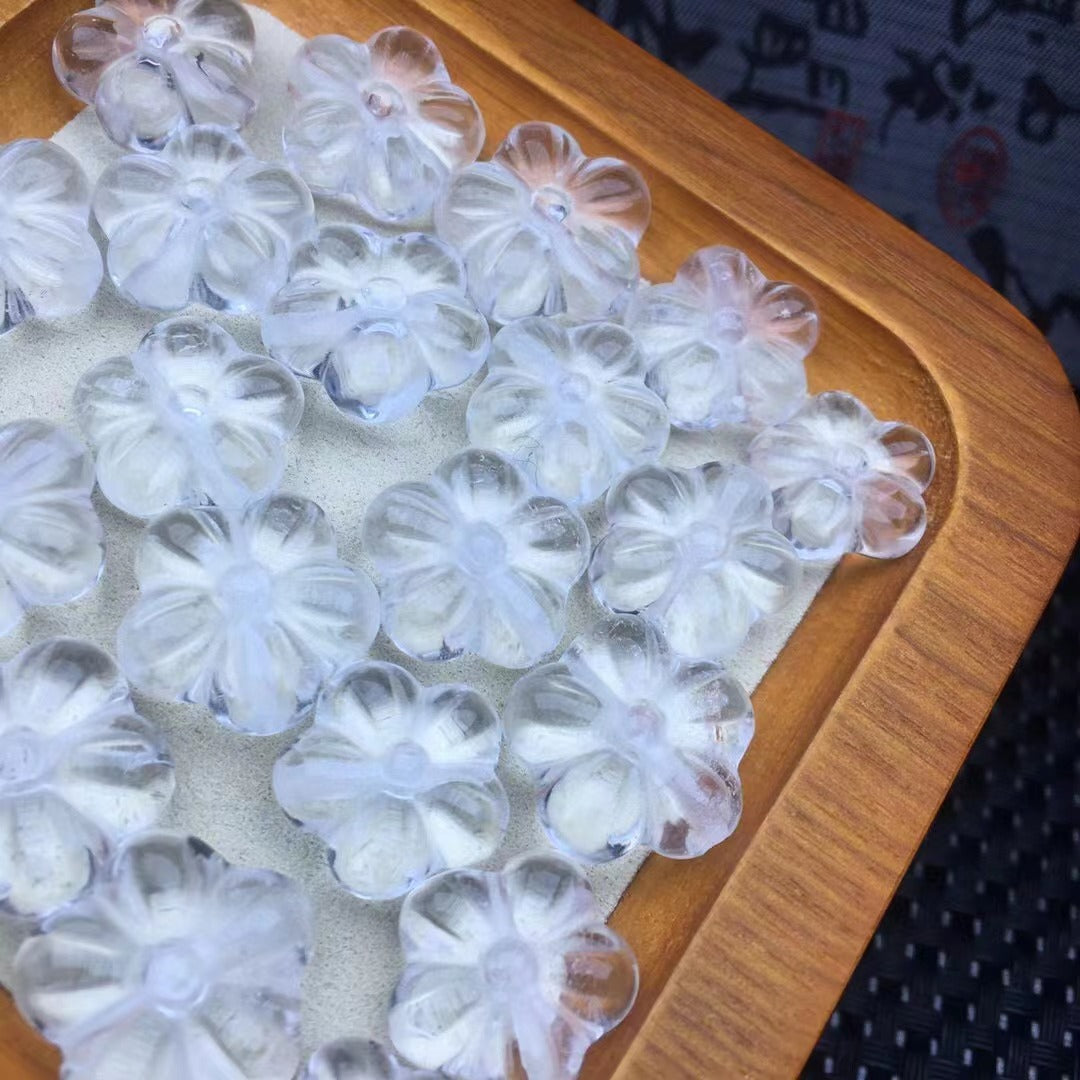 Natural white crystal, small flower carvings, antique flowers, DIY accessories, white crystal semi-finished products,