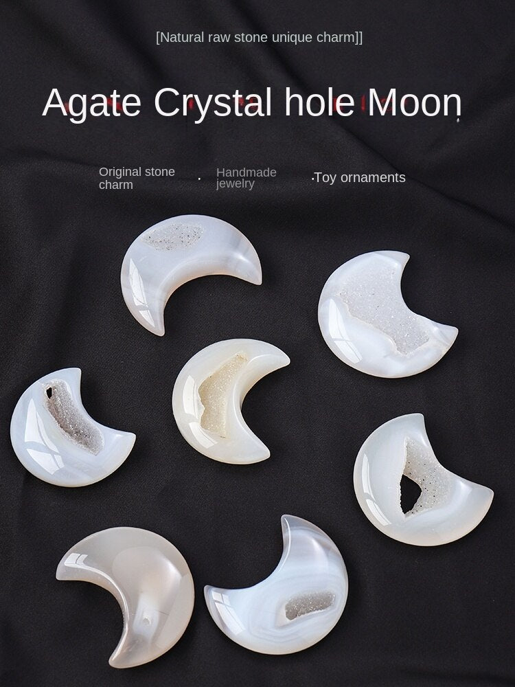 Natural crystal cave agate crystal cave moon ornaments hand-polished crystal raw stone home decoration gemstone crafts