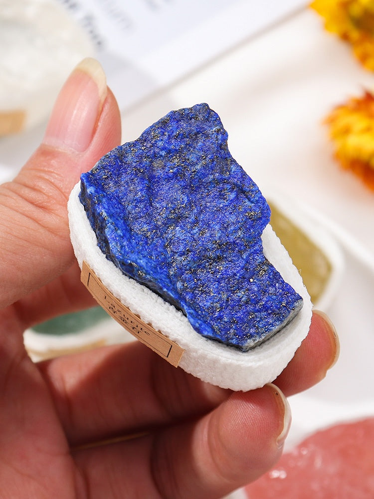 Natural crystal gem ore mineral specimen powder crystal lapis lazuli raw stone amethyst block decoration play gift box