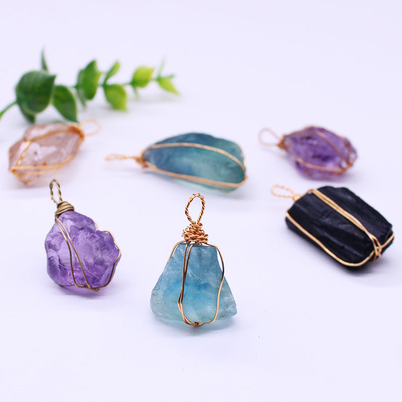 Natural crystal rough stone pendant, fluorite, hand-woven, collarbone chain necklace, jewelry, gift, simple pendant 