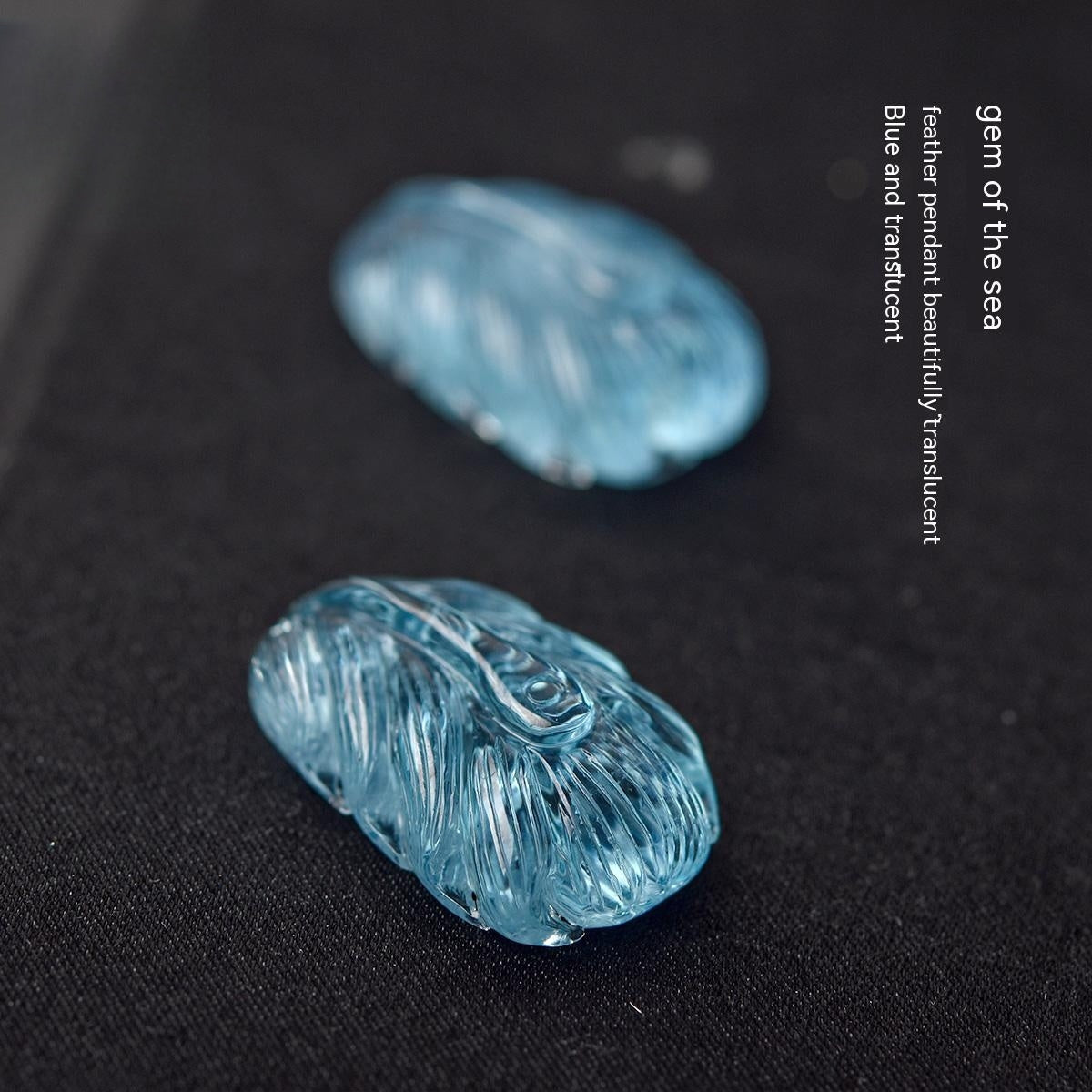 Aquamarine pendant, rough stone carving, feather, blue crystal, gemstone pendant, necklace, ice aquamarine, necklace 