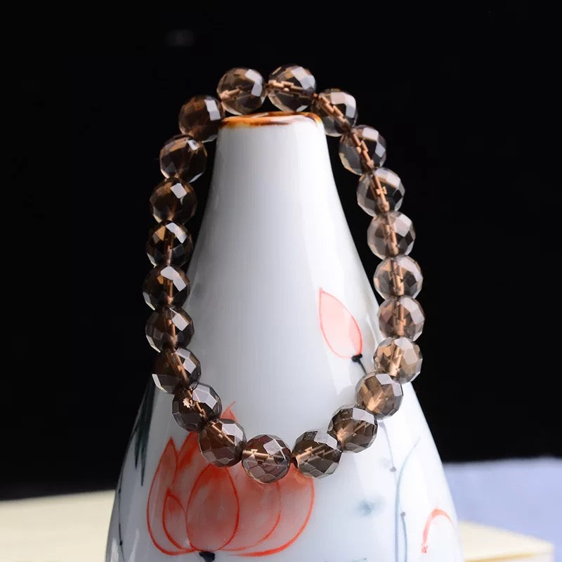 Gelang kristal teh asli. 64 faset, faset, gelang kuarza berasap 
