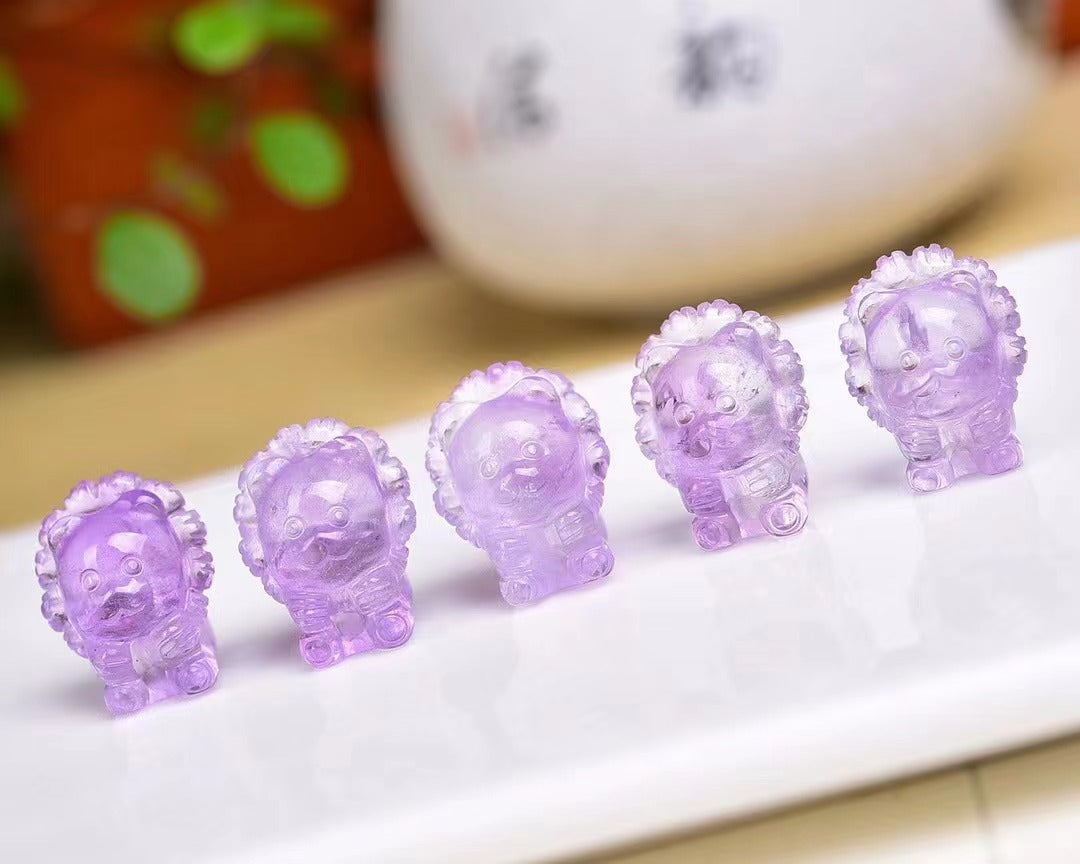 Natural amethyst, little lion pendant, fashion and exquisite, diy accessories, carving accessories, fresh jewelry, men and women